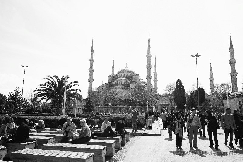 20100401_070014 D3-Edit-2.jpg - Sultanahmet Square and Haghia Sophia